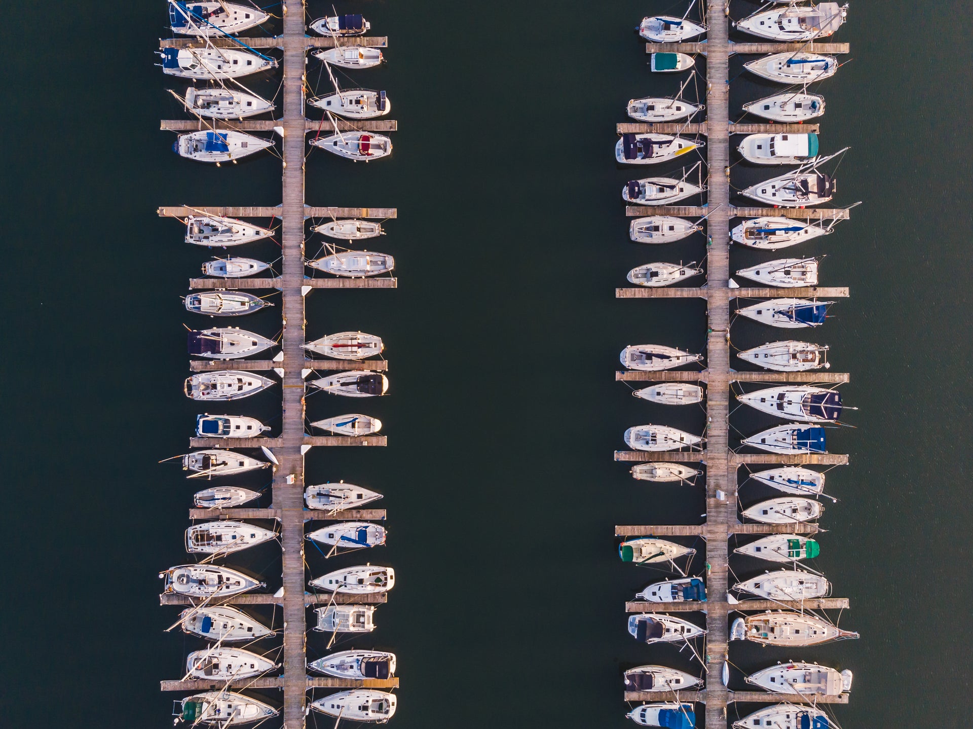 docked-boats-montipower